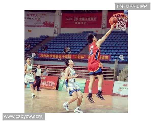 全国锦标赛回顾：武汉篮球队展现卓越耐力与团队精神的精彩表现