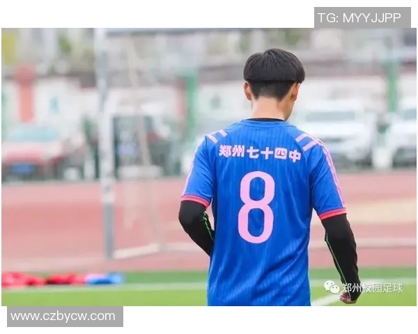 南京足球队杯赛征程回顾：拼搏与荣耀交织的奋斗故事