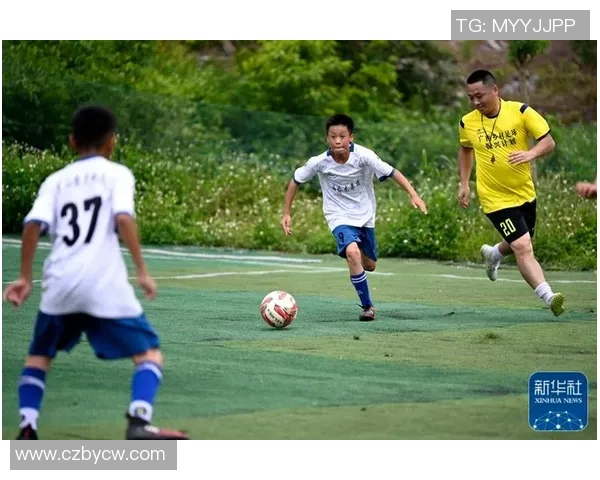 五小足球明星的成长故事与梦想追逐之旅 五小足球明星的成长故事与梦想追逐之旅