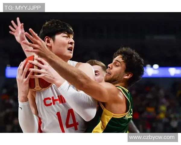 广州篮球队在世界杯预选赛积分榜上以78分稳居第一名展现强劲实力 广州篮球队在世界杯预选赛积分榜上以78分稳居第一名展现强劲实力